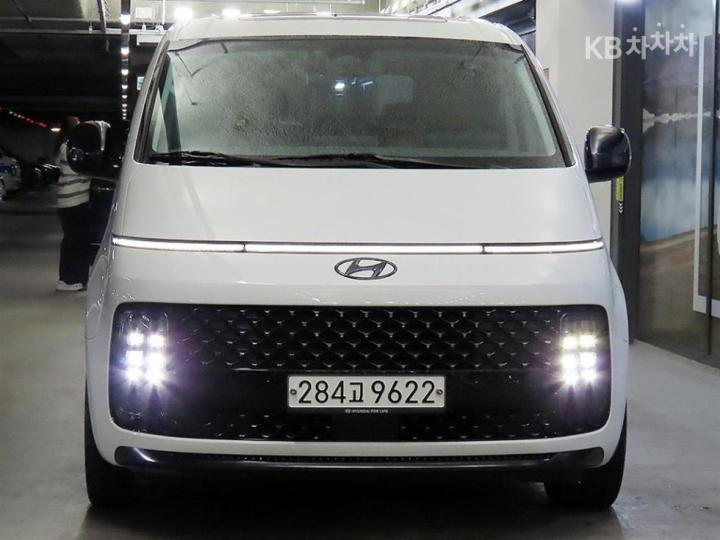Hyundai Staria — miniaturë 2