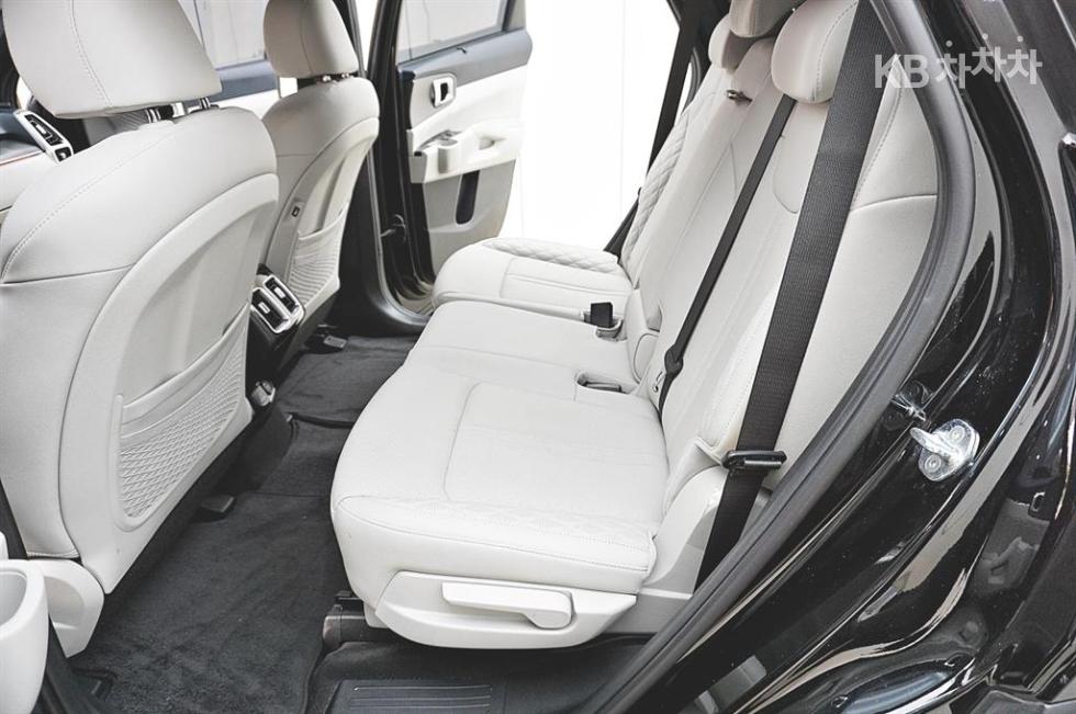 2023 - kia sorento