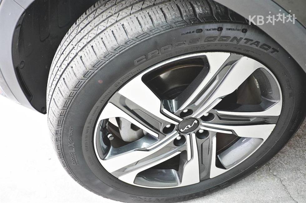2023 - kia sorento
