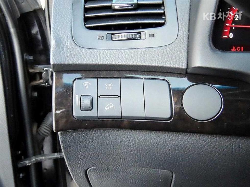 2011 - kia mohave
