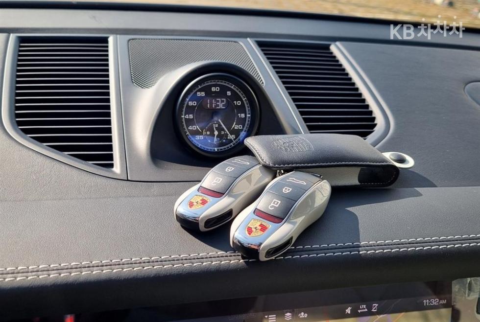 Porsche Macan — miniaturë 17