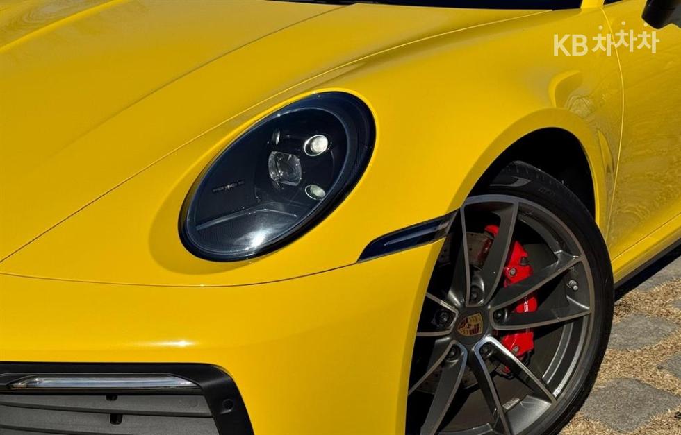 Porsche 911 — miniaturë 6