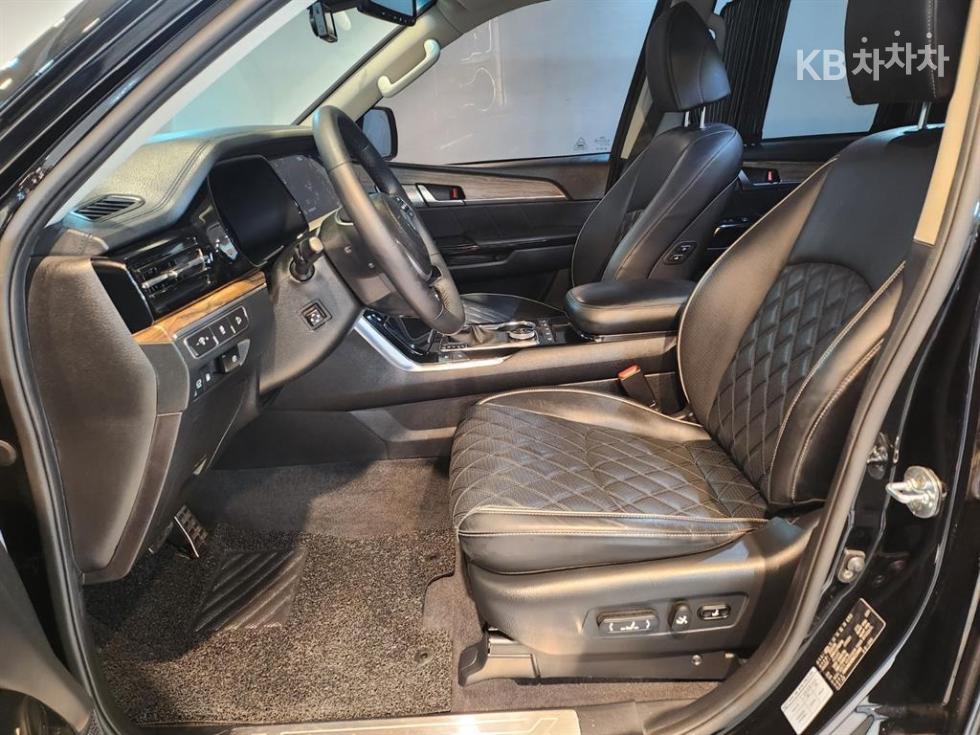 2021 - kia mohave