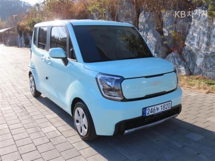 Kia Ray 1.0 Gasoline Van 2 Seater Prestige Special - фото 2