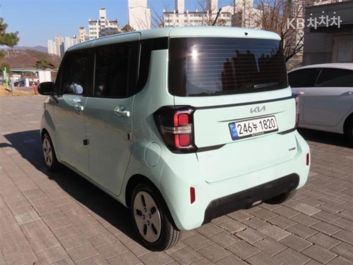 Kia Ray 1.0 Gasoline Van 2 Seater Prestige Special - фото 4