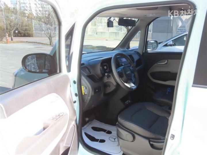 Kia Ray 1.0 Gasoline Van 2 Seater Prestige Special - фото 12