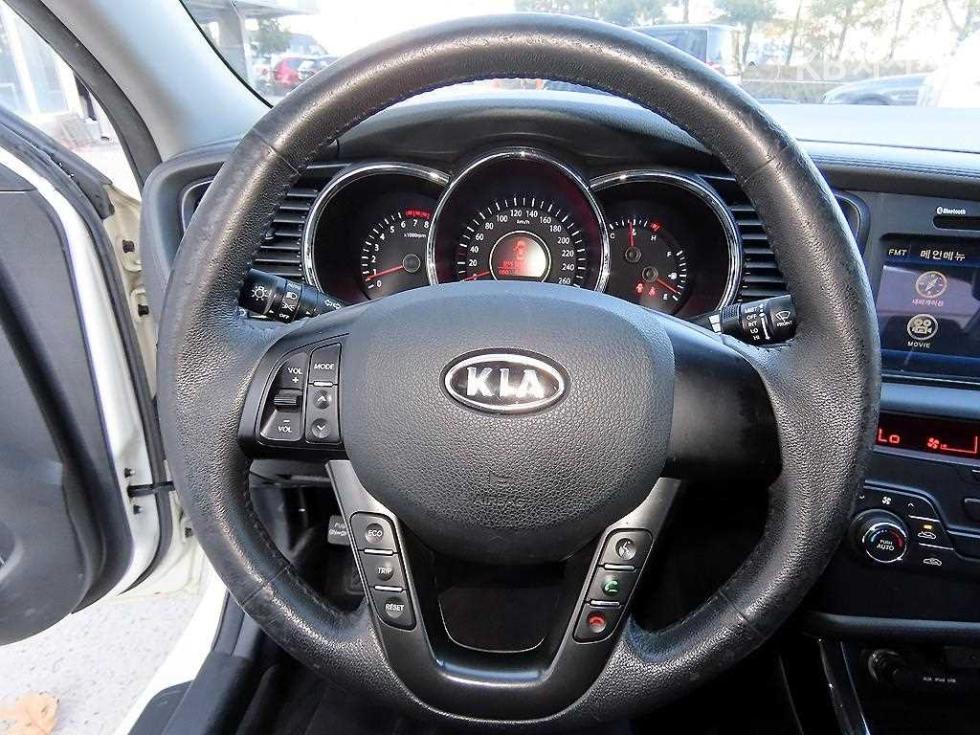 2011 - kia k5