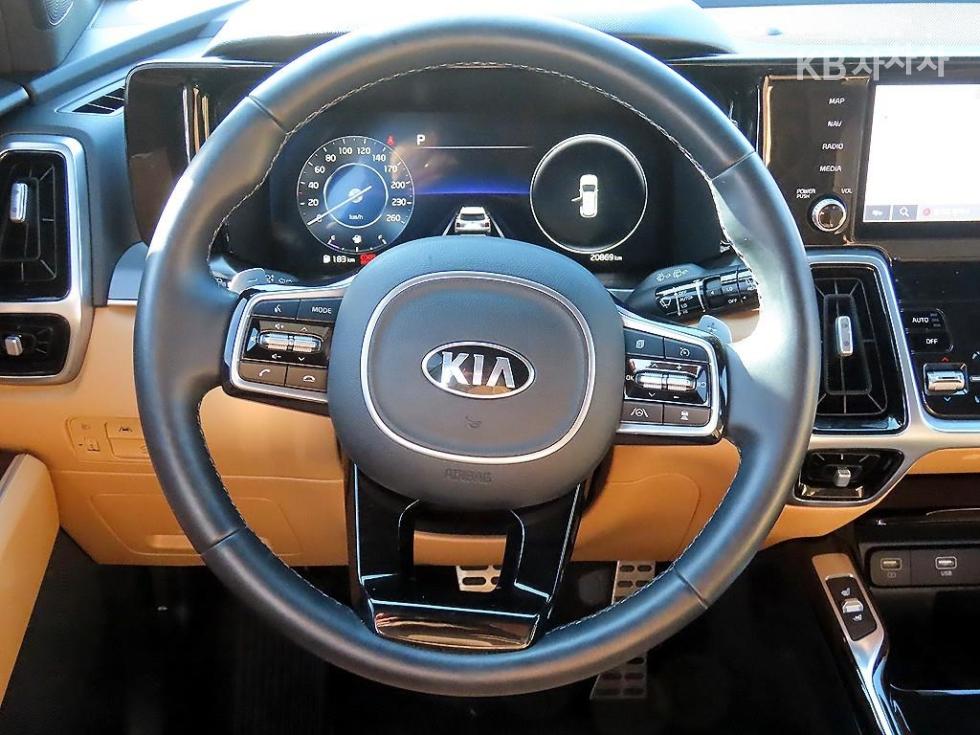 2021 - kia sorento