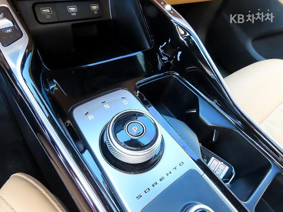 2021 - kia sorento