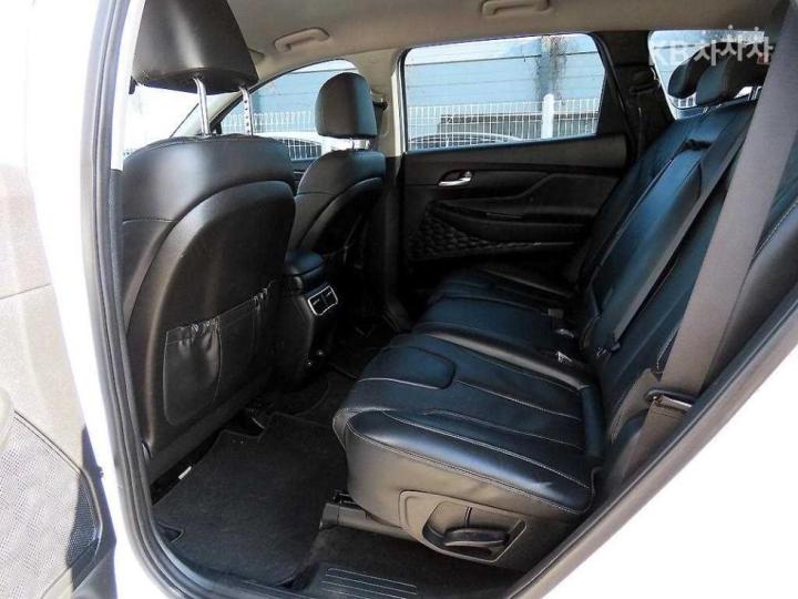 Hyundai Santa Fe TM Hybrid 1.6 HEV 4WD Exclusive 7