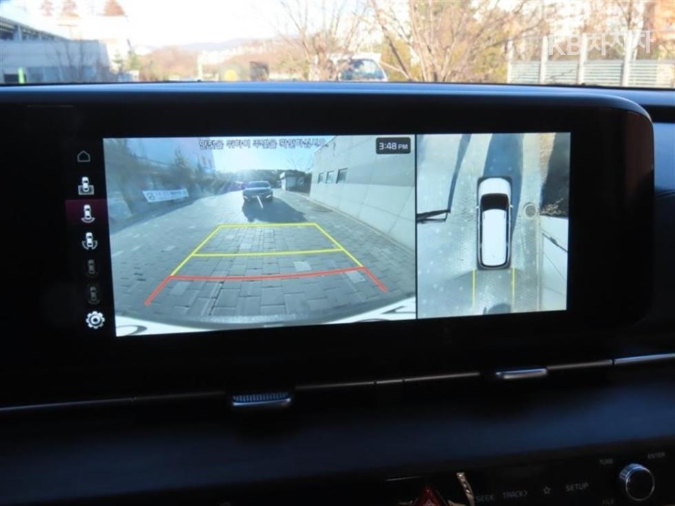 2023 - kia carnival