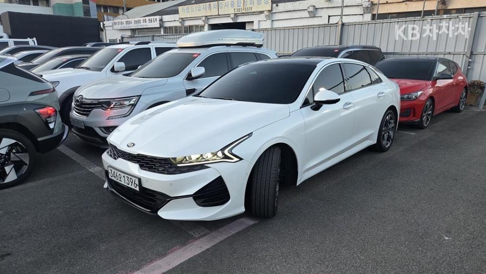 2020 - kia k5