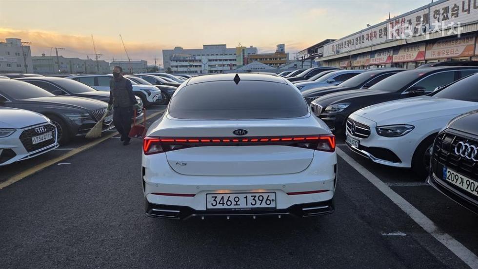 2020 - kia k5