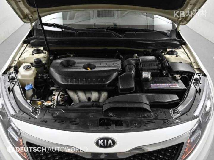 Kia K5 2.0 LPI Deluxe 7