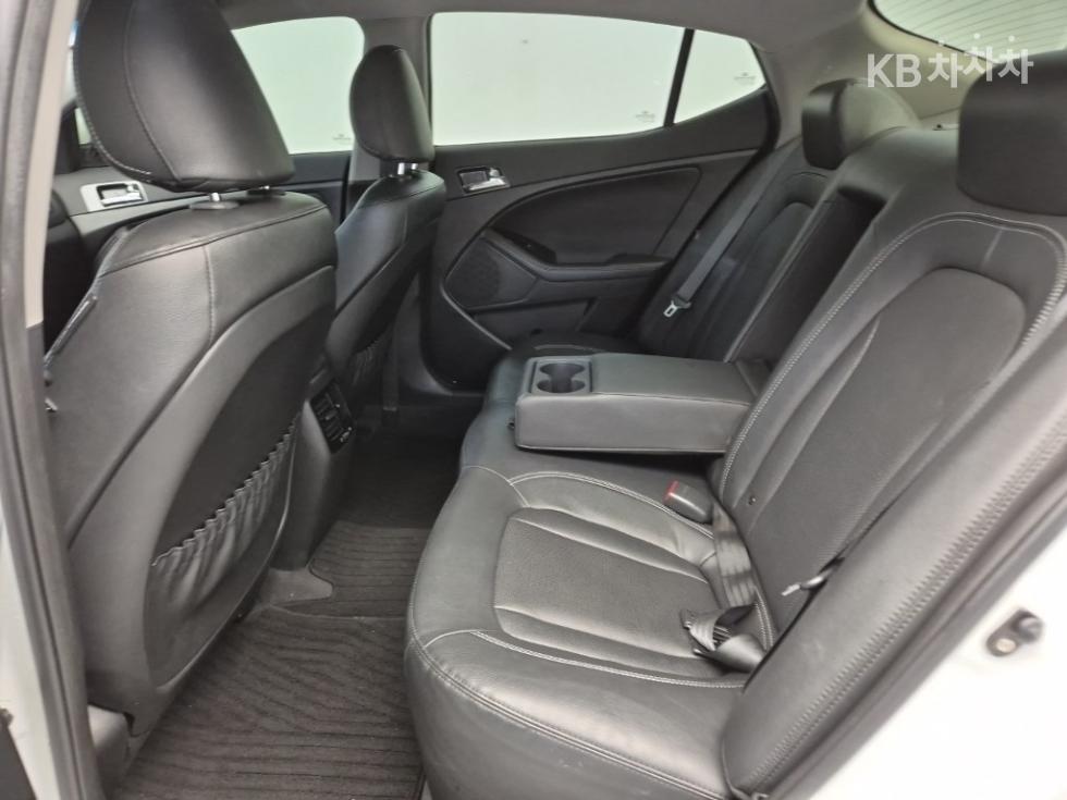 2011 - kia k5