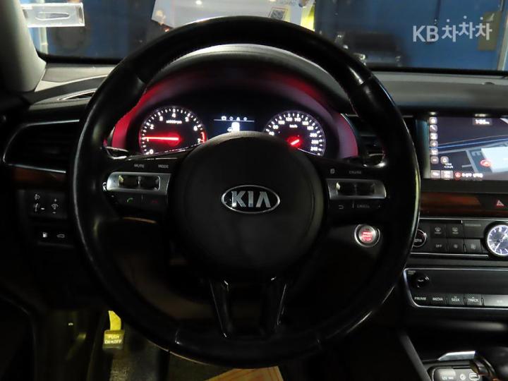 Kia K7 3.0 LPI Luxury 9