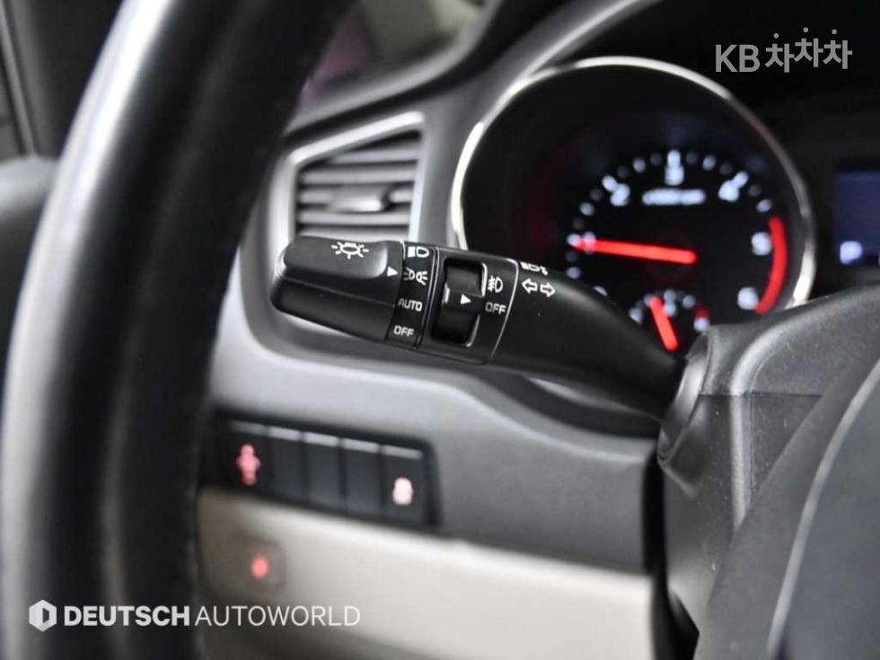 2020 - kia carnival
