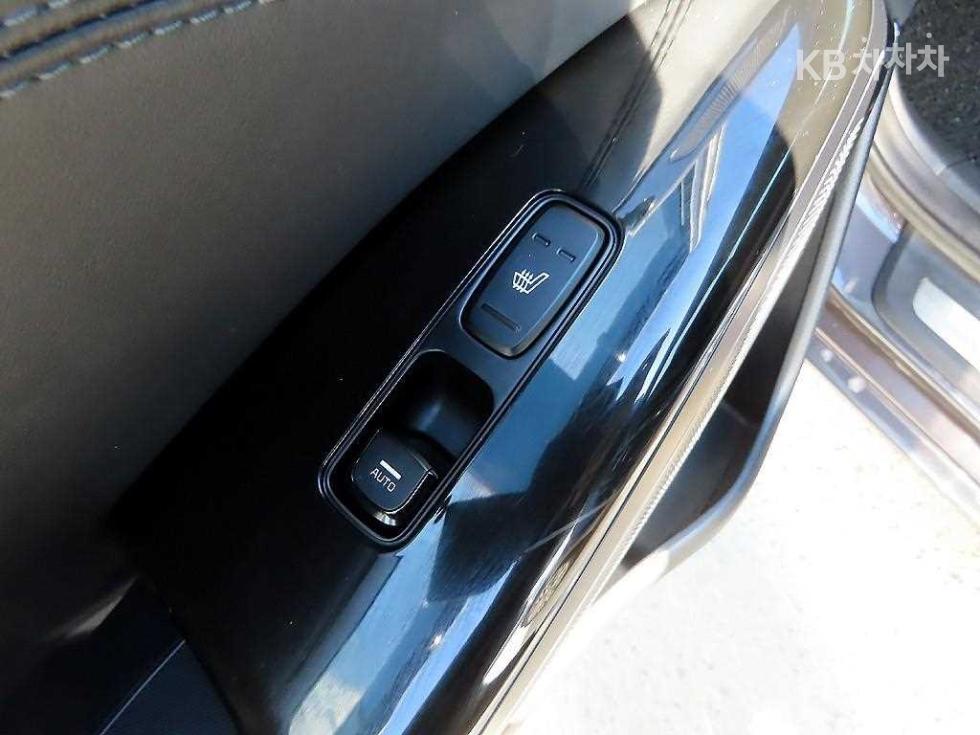 2020 - kia k7