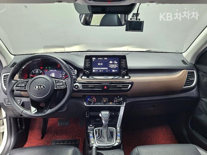 Kia Seltos 1.6 Diesel 4WD Noblesse 9