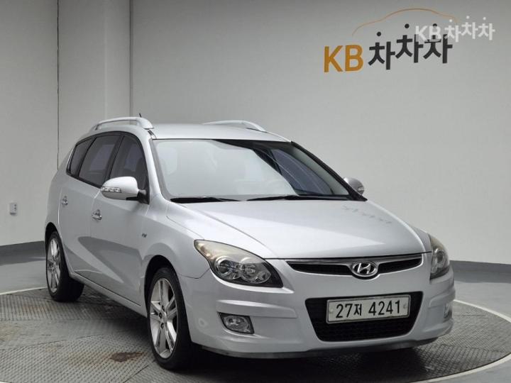 Hyundai i30 i30cw 1.6 VGT Luxury 5