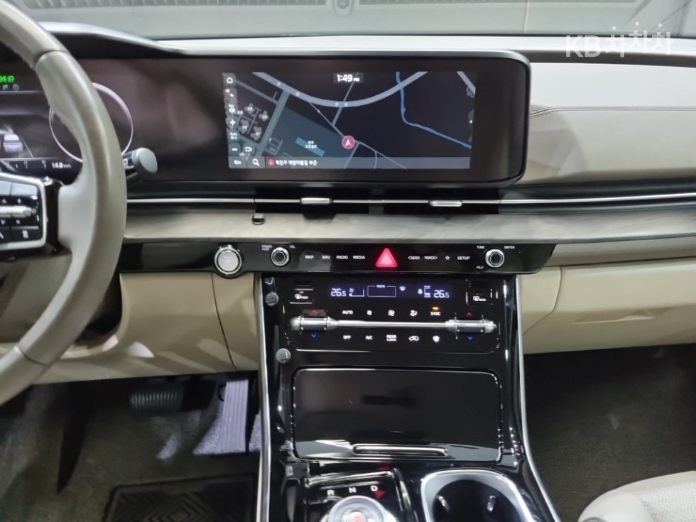 2023 - kia carnival