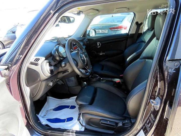 Mini Cooper 5 Duo 1.5 Base Type 6