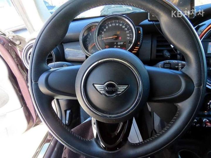 Mini Cooper 5 Duo 1.5 Base Type 9