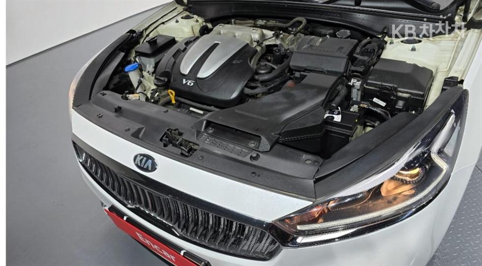 2018 - kia k7
