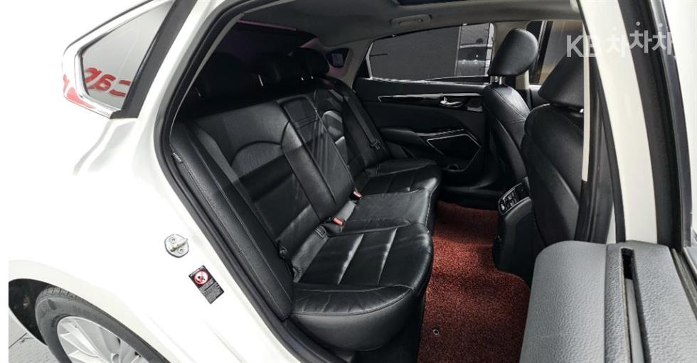 2018 - kia k7