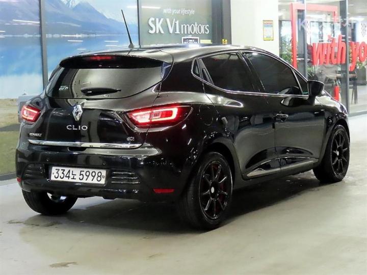 Renault Clio 1.5dci Intense 5