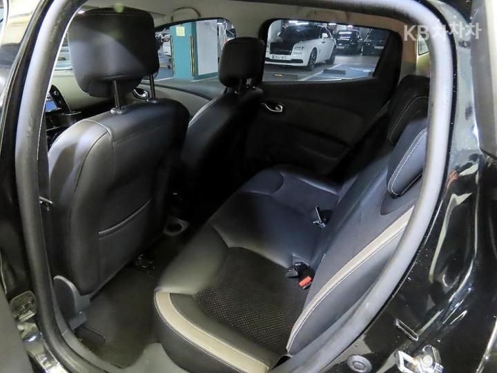 Renault Clio 1.5dci Intense 8