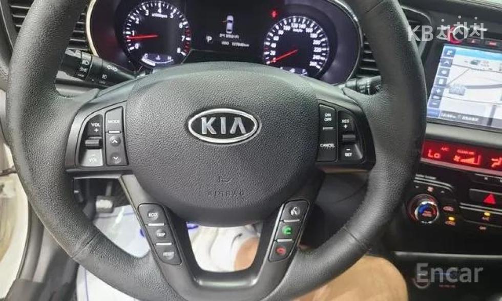 2011 - kia k5