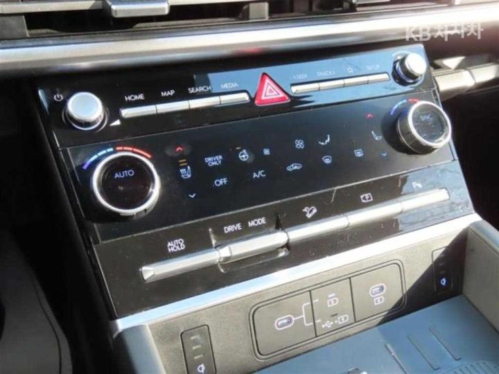 Hyundai Santa Fe 1.6T HEV 2WD Prestige - фото 6