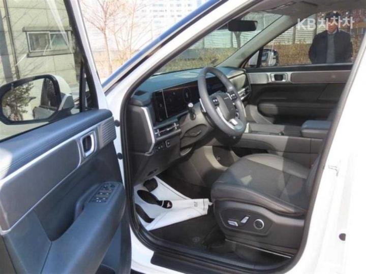 Hyundai Santa Fe 1.6T HEV 2WD Prestige - фото 13