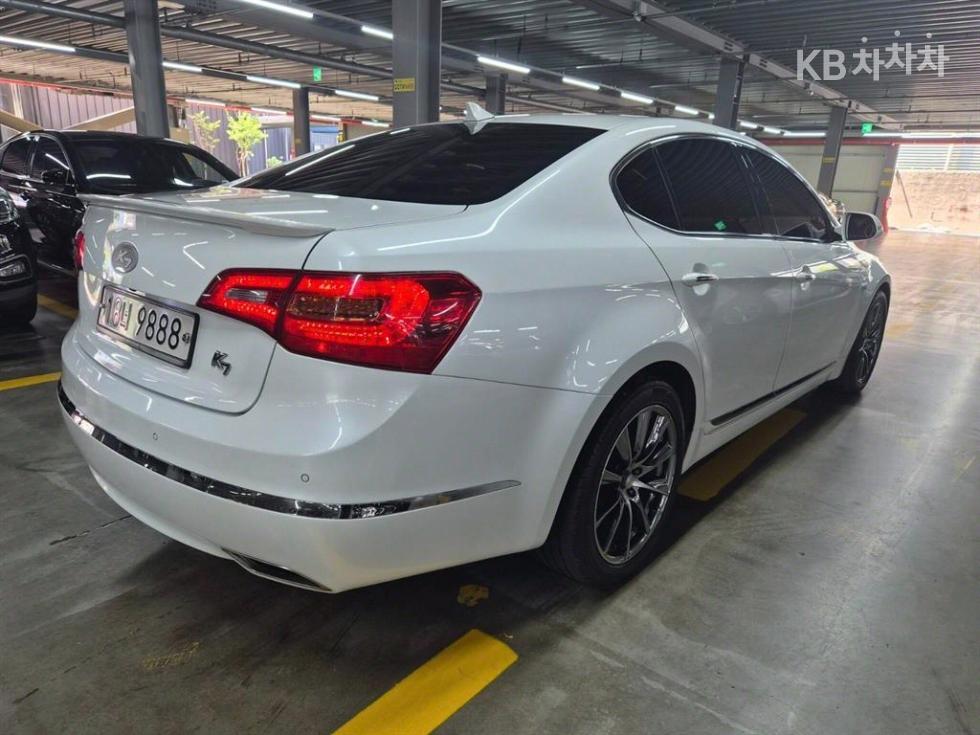 2011 - kia k7