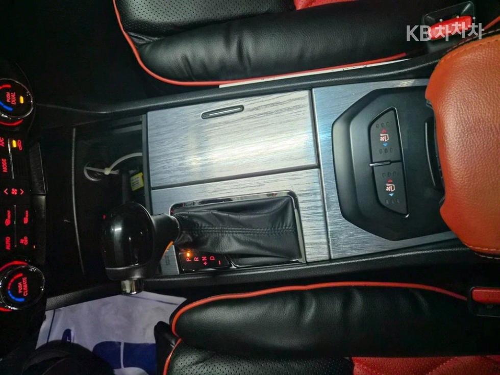 2011 - kia k7