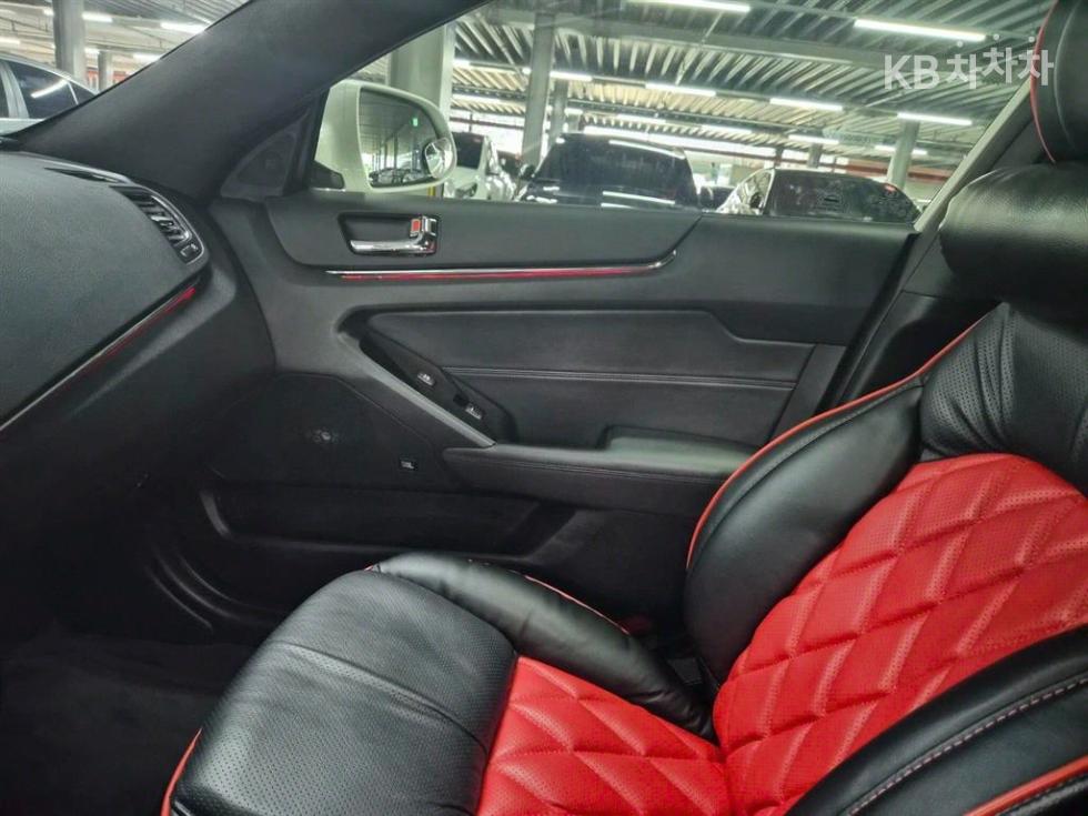 2011 - kia k7