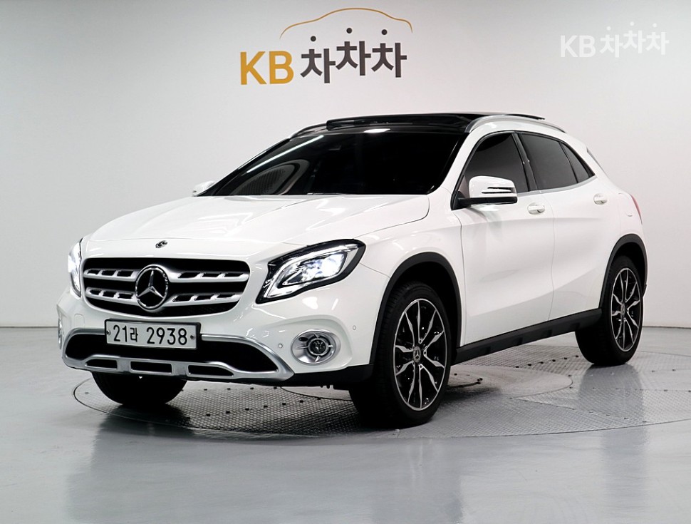 Mercedes-Benz GLA X156 GLA250 4매틱 - фото 1