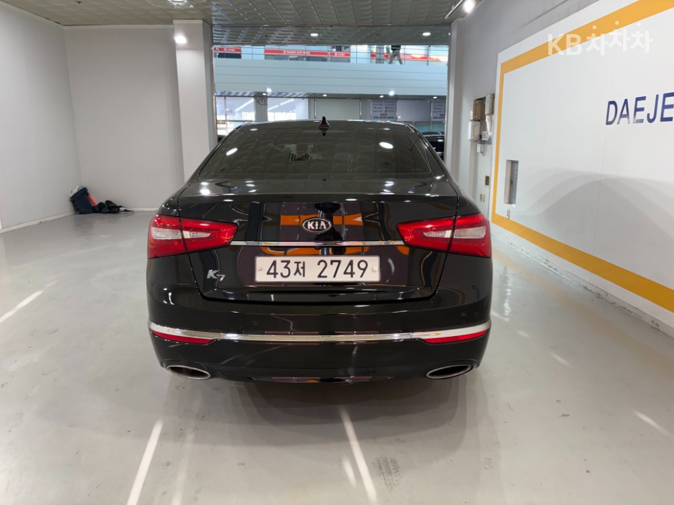 2014 - kia k7