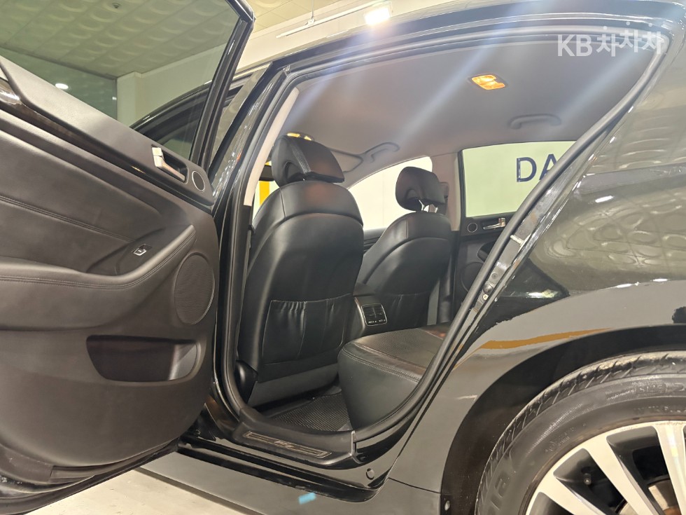 2014 - kia k7
