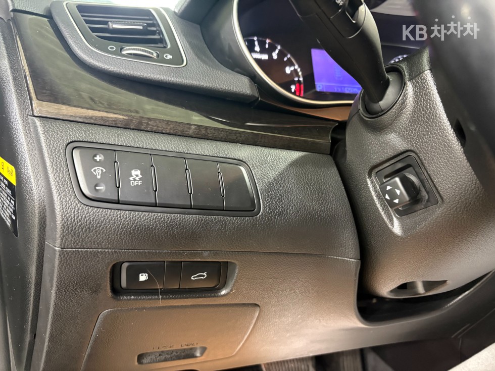 2014 - kia k7