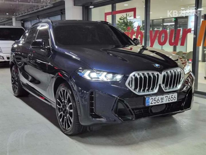 BMW X6 xDrive 30d — foto 1