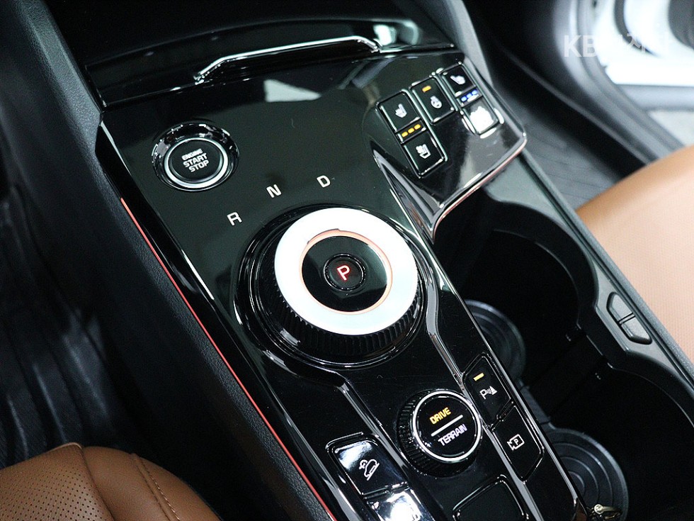 2024 - kia sportage