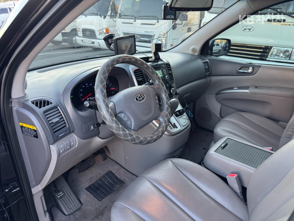 2014 - kia carnival