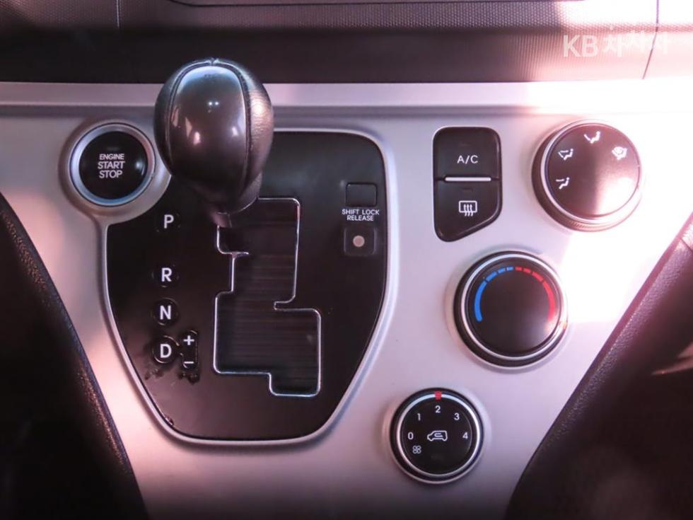 2014 - kia ray