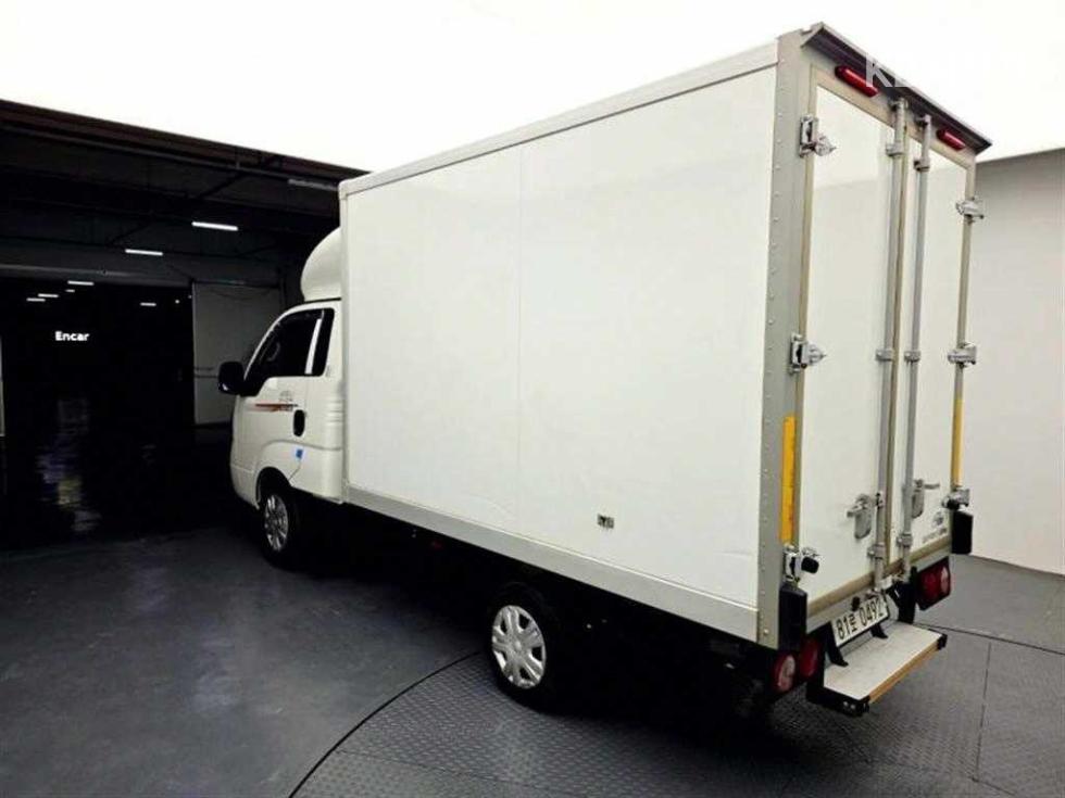 2024 - kia bongo iii