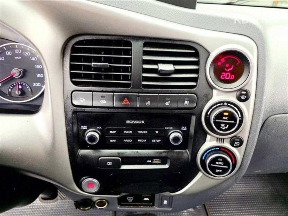 2024 - kia bongo iii