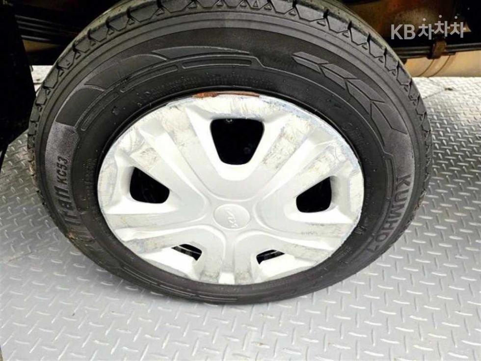 2024 - kia bongo iii