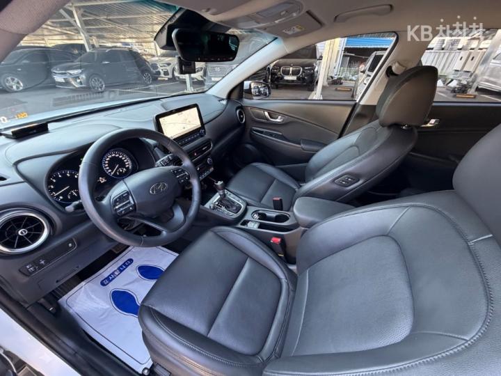 Hyundai Kona 1.6 Gasoline Turbo 2WD Inspiration 8