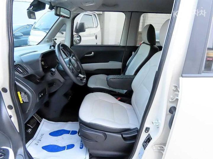 Kia Ray 1.0 Gasoline Signature 6